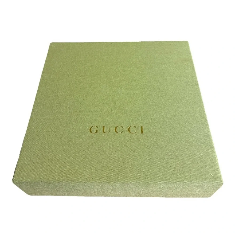 Gucci Gift Box And Dust Bag Green Quilted 9.5x9.5x3
